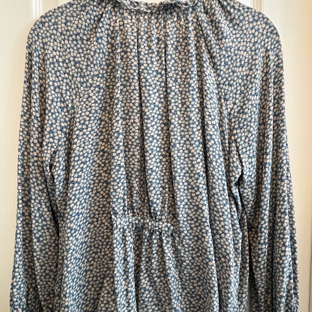 Madewell Blue Patterned Ruffle Blouse Size M - Picture 2 of 4